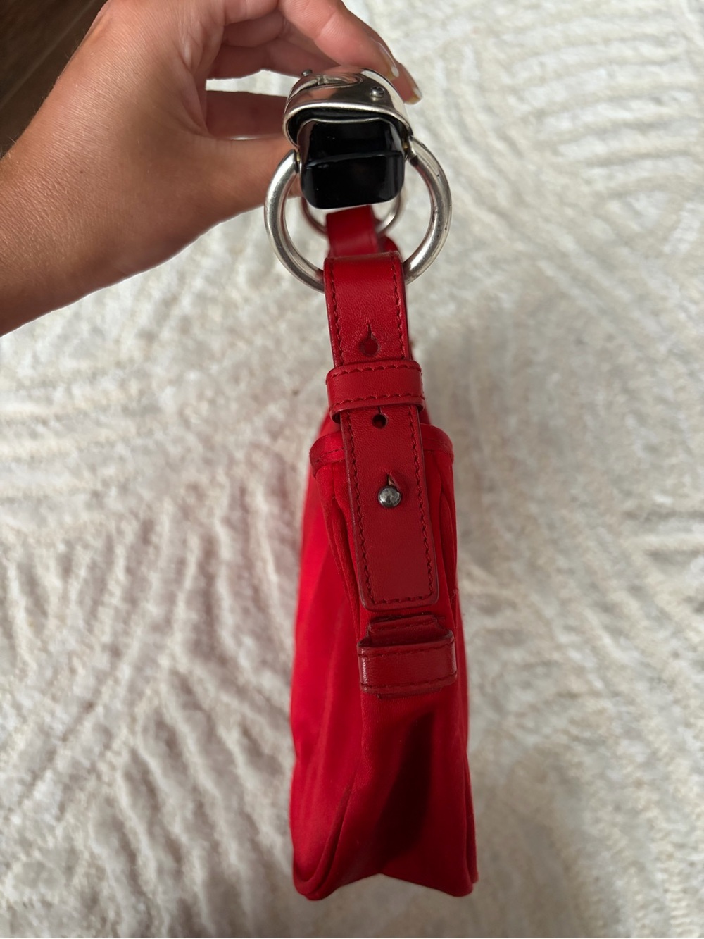 Rare Vintage YSL Mombasa | Red Silk Satin | Tom Ford era Yves Saint Laurent - Picture 16 of 17